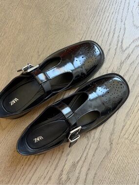 ZARA Black Patent T-Strap Buckle Shoes